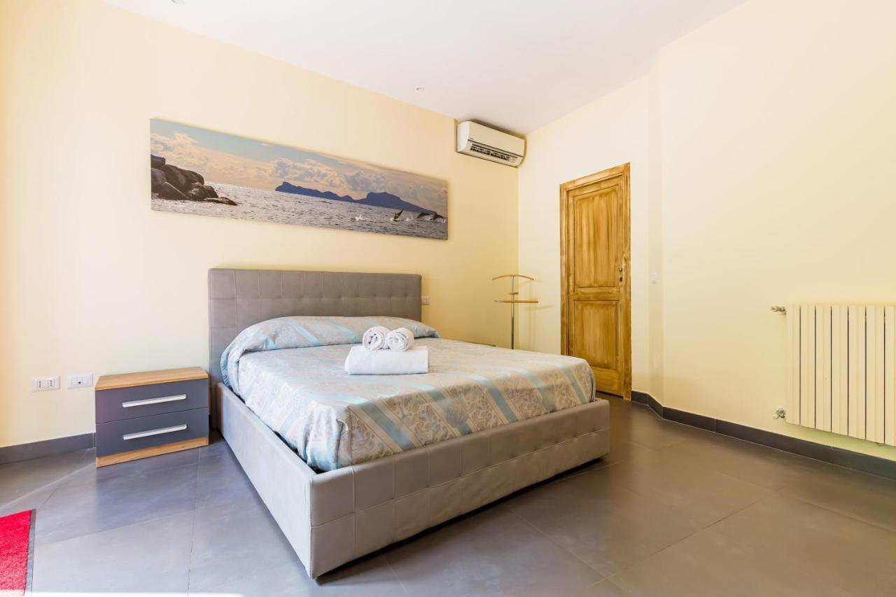 Villa Dolcevita With Parking By Napoliapartments Экстерьер фото