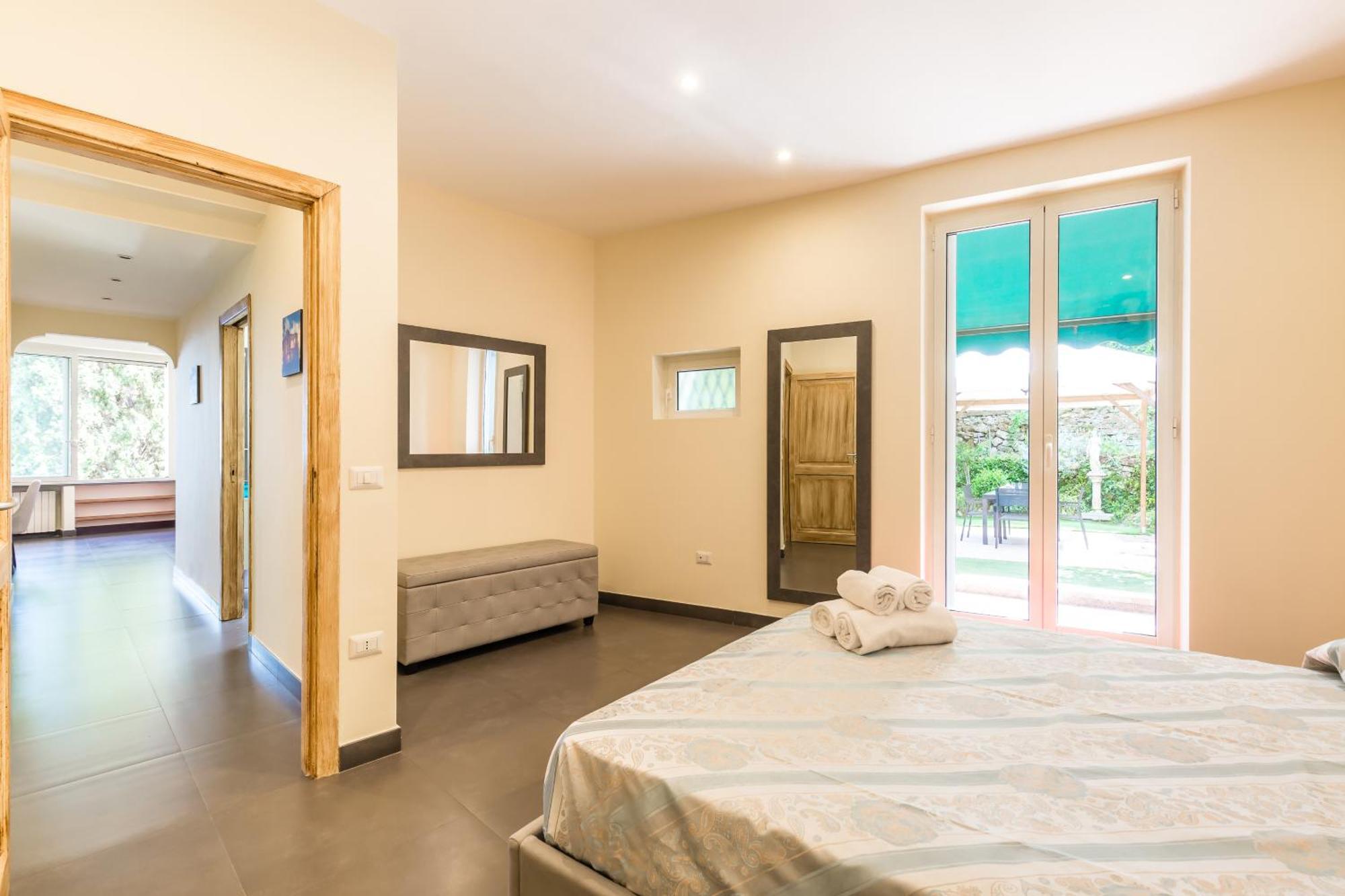 Villa Dolcevita With Parking By Napoliapartments Экстерьер фото